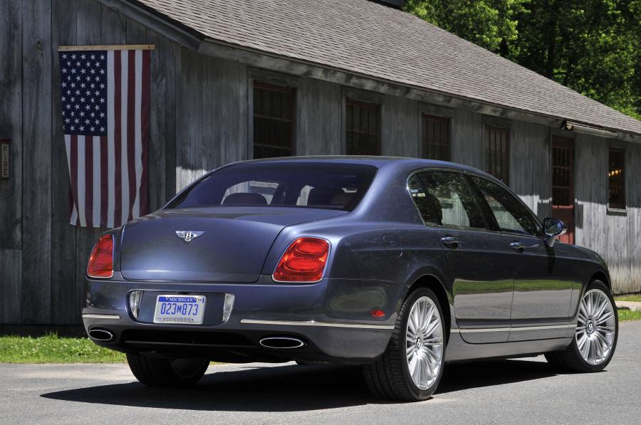  Bentley Continental Flying Spur Speed 2009 года  (фото 21 из 25)
